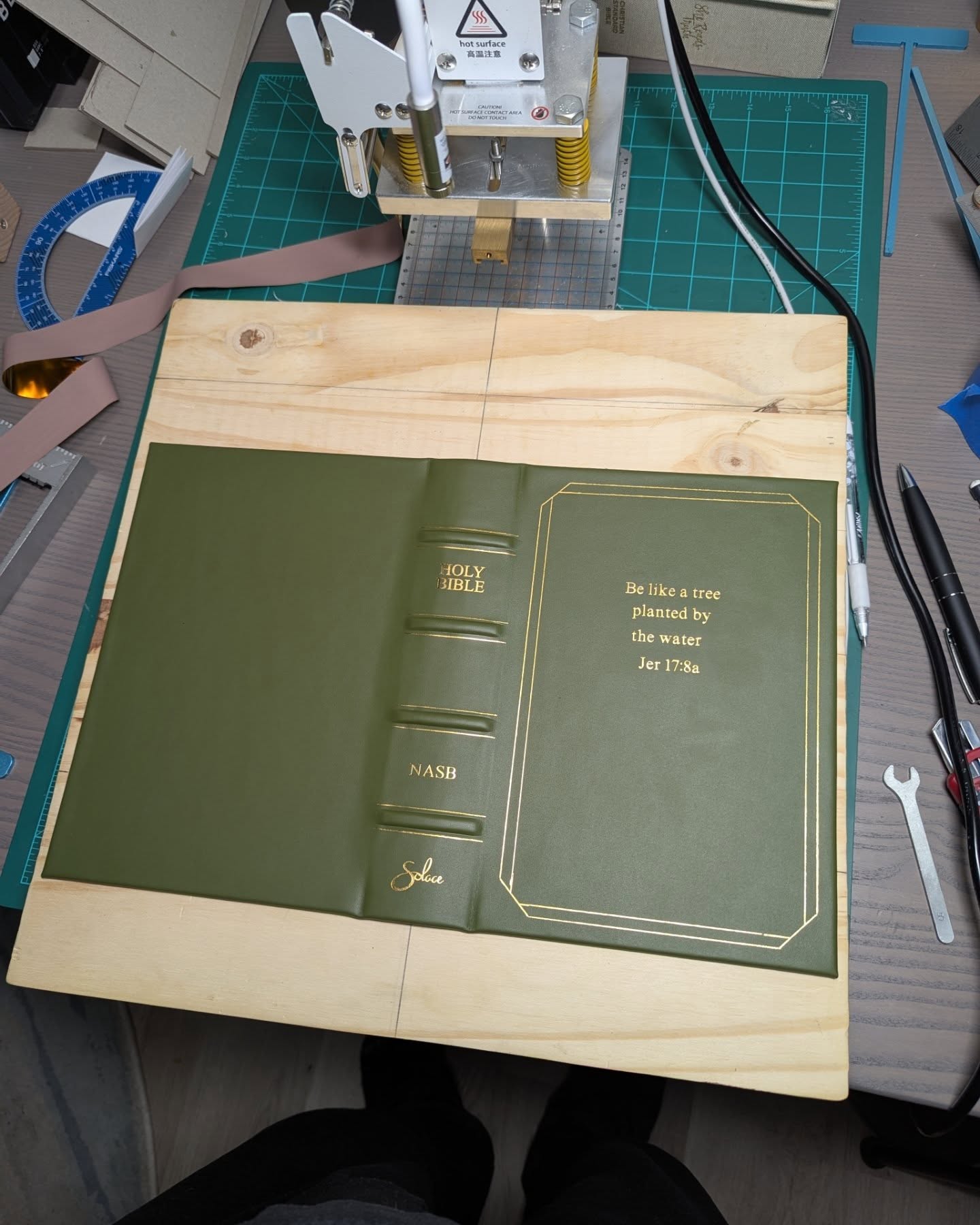 Ice Luxury Smooth Grain Calfskin NASB thumbnail 12