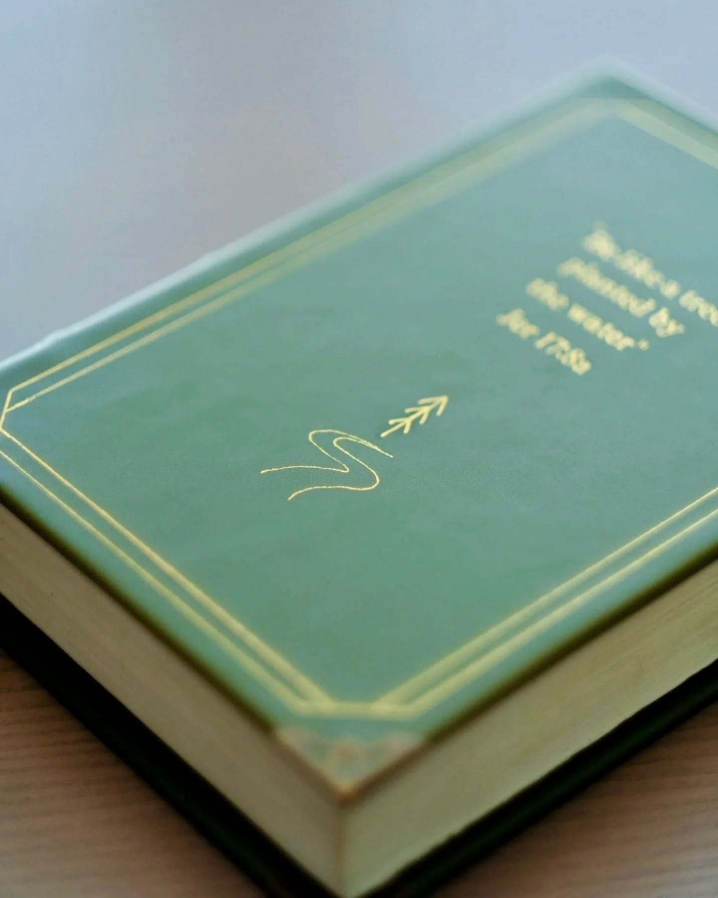 Ice Luxury Smooth Grain Calfskin NASB thumbnail 3