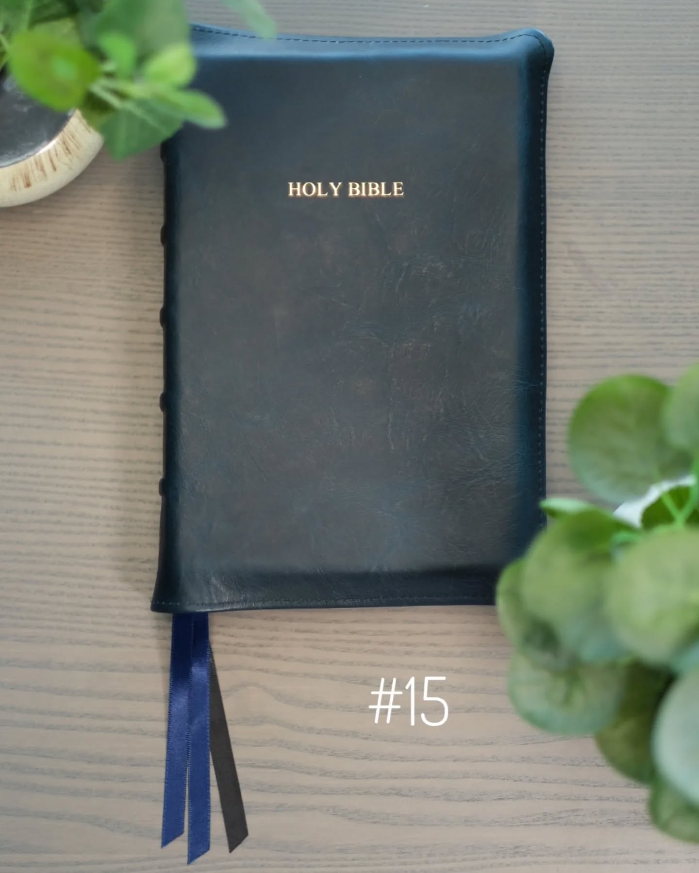 Black Badalassi Carlo Waxy NKJV thumbnail 2