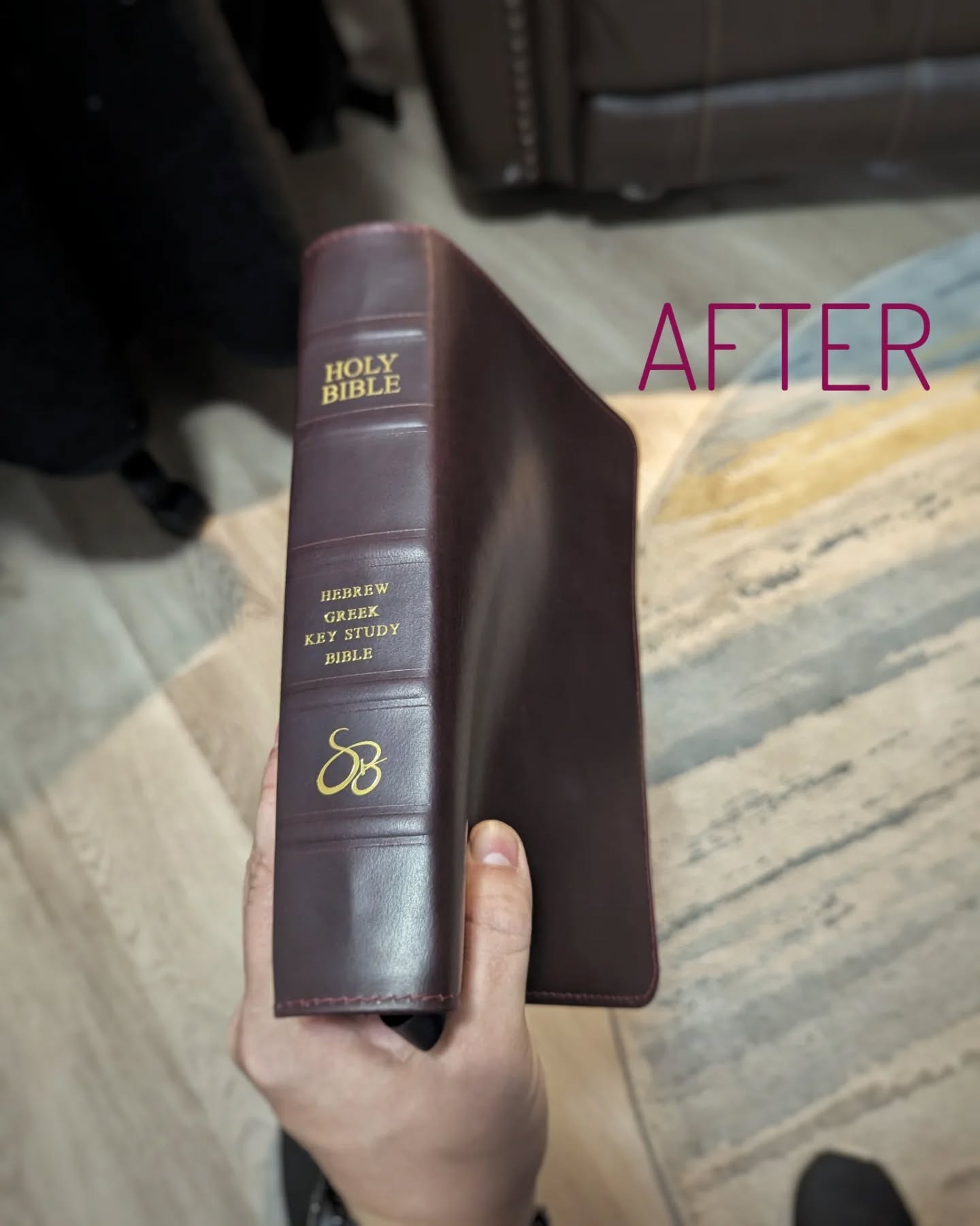 Sapphire Blue Leather ESV thumbnail 5