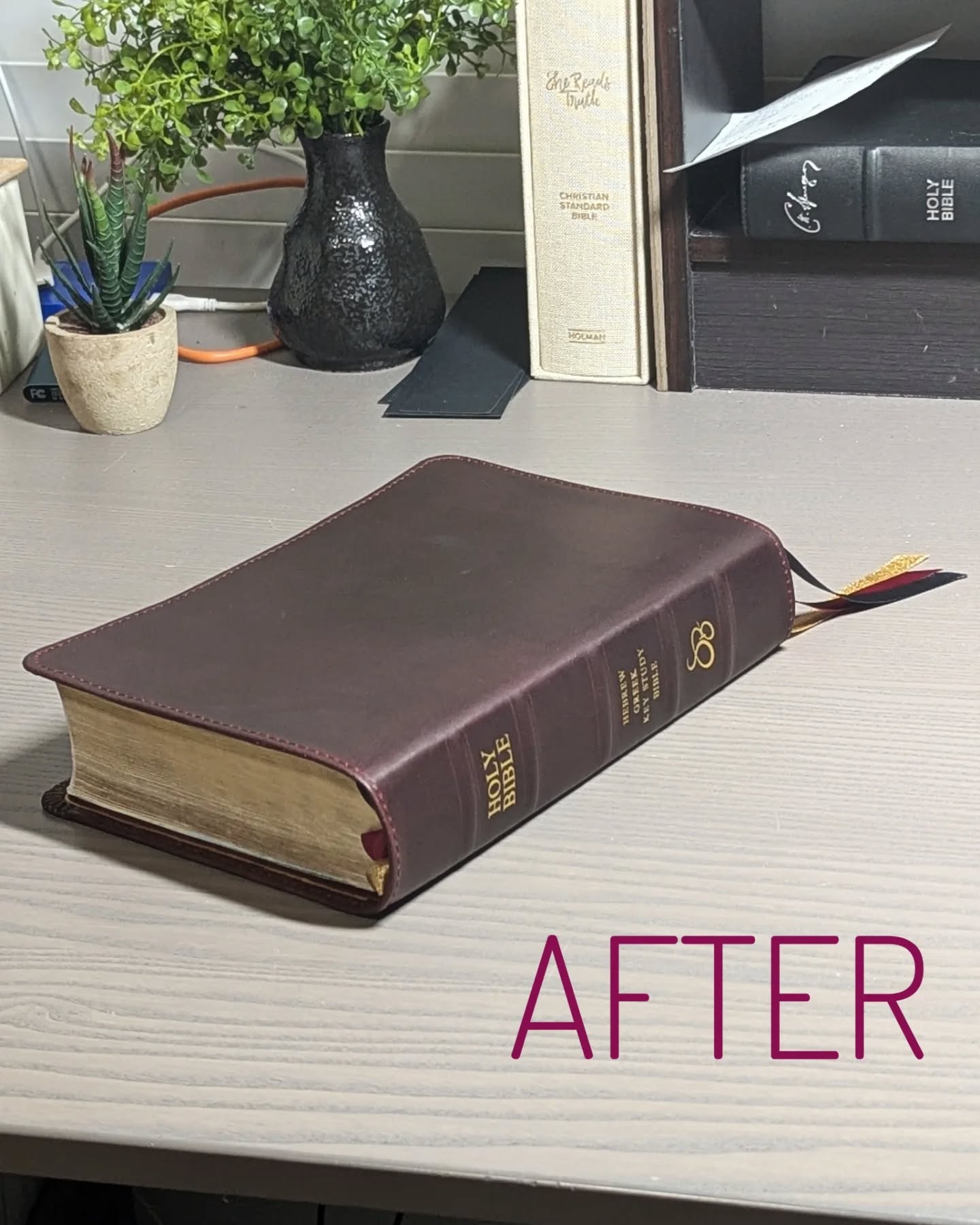 Sapphire Blue Leather ESV thumbnail 6