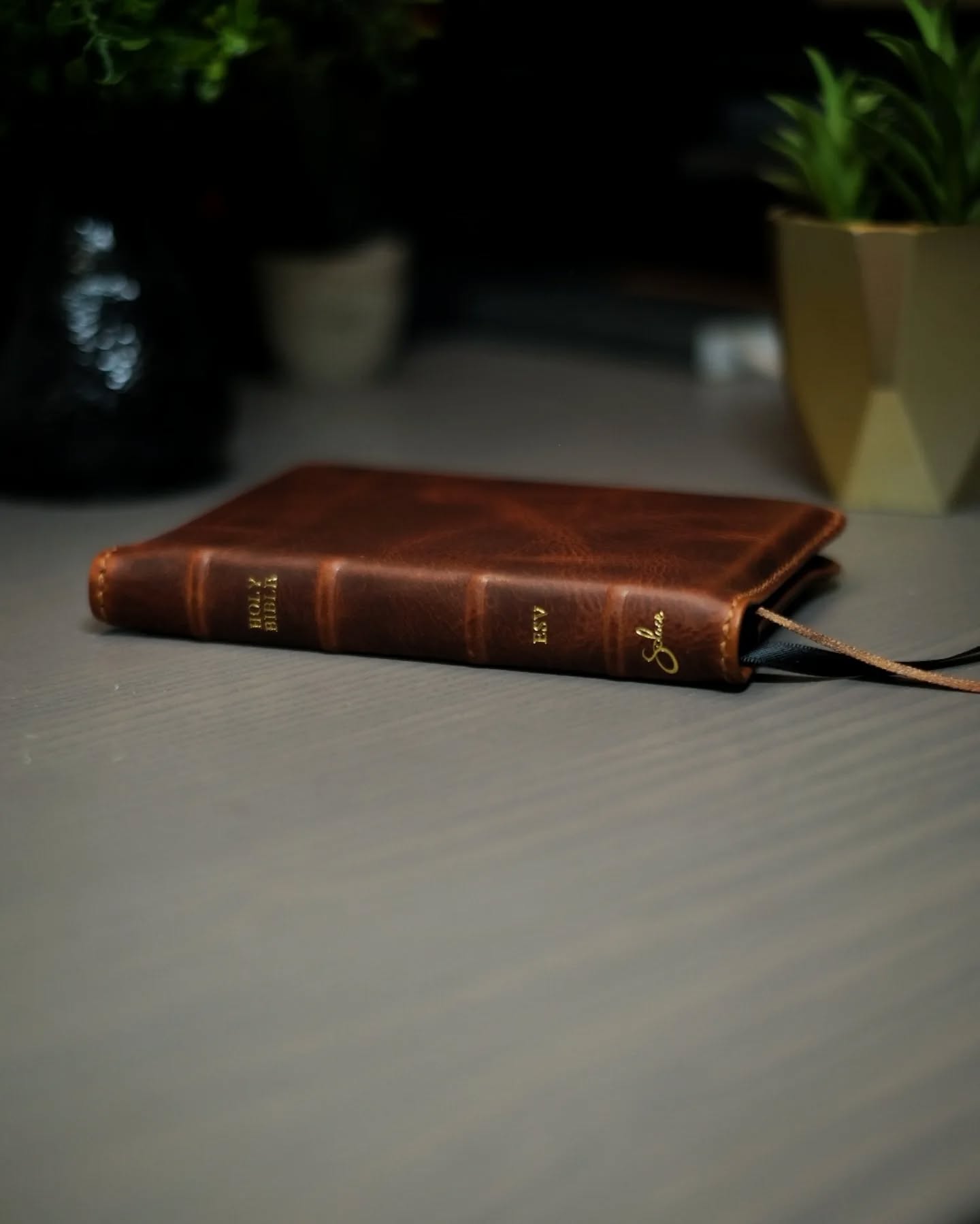 Olmo Cowhide ESV thumbnail 4