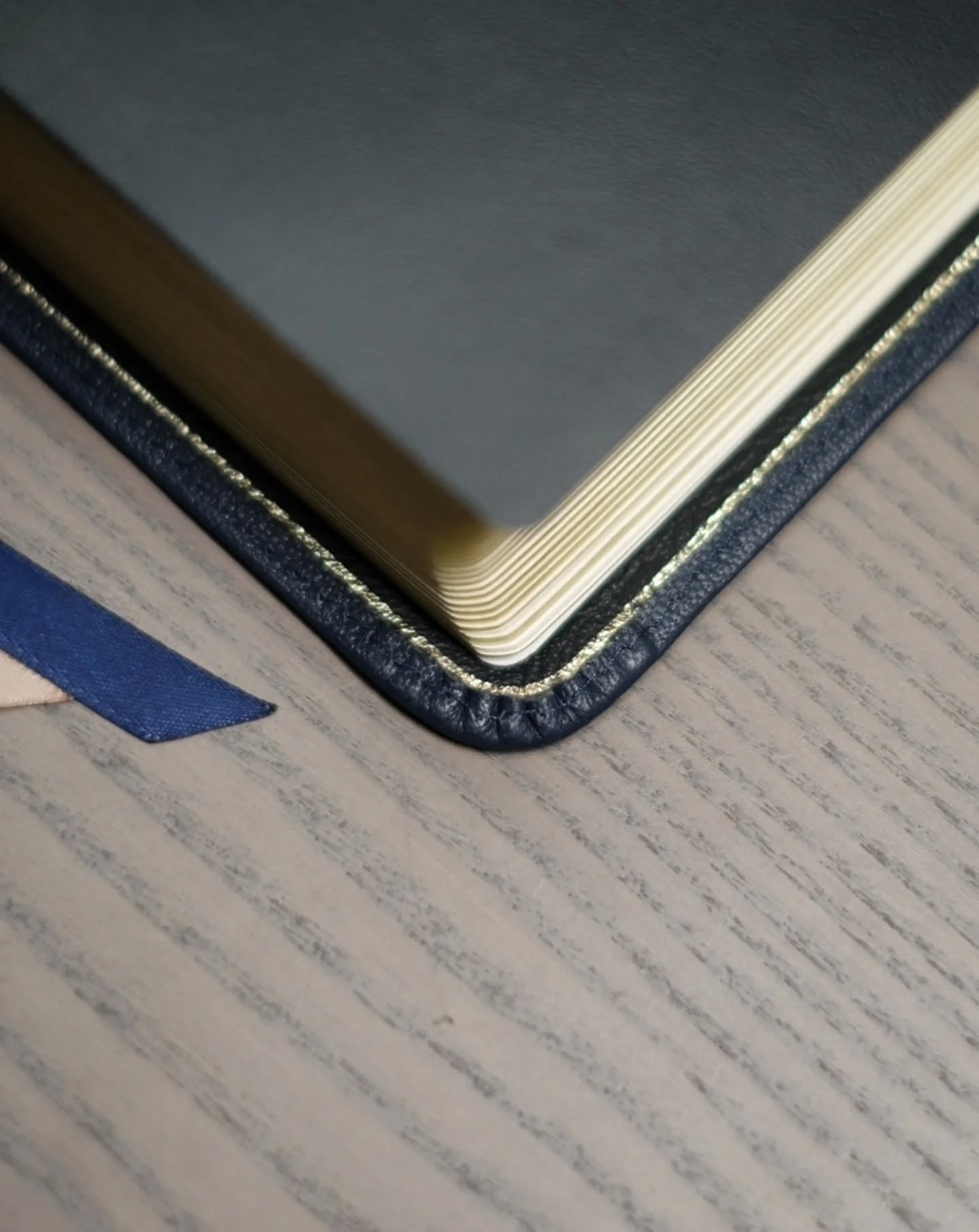 Pacific Blue French Luxury Chèvre NLT thumbnail 4