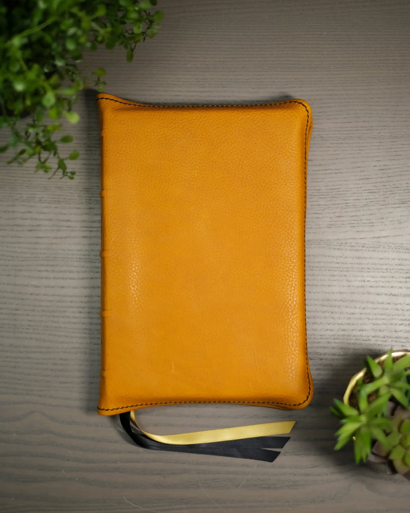 Black Cowhide KJV thumbnail 2