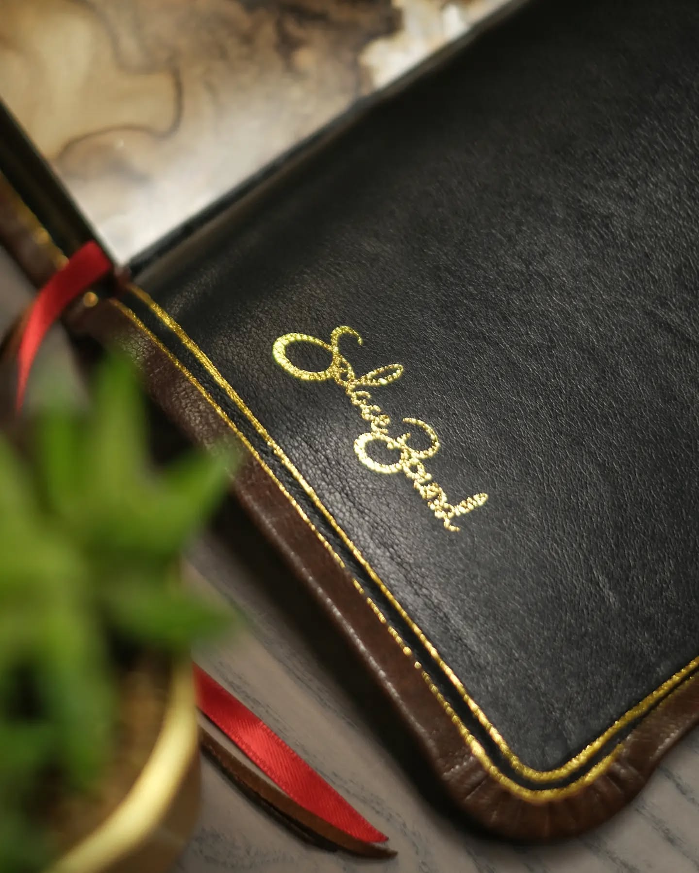 Brown Goatskin KJV thumbnail 8